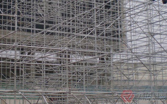 雷壓架扣件，雷亞架特點