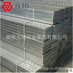 建筑鋼架板多重？