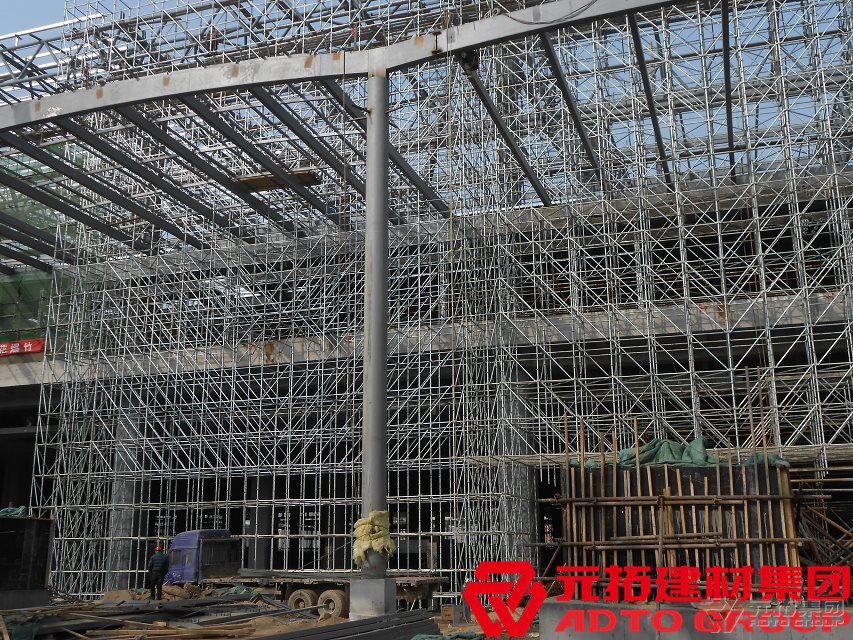 盤(pán)扣式腳手架具備哪些優(yōu)點(diǎn)呢？