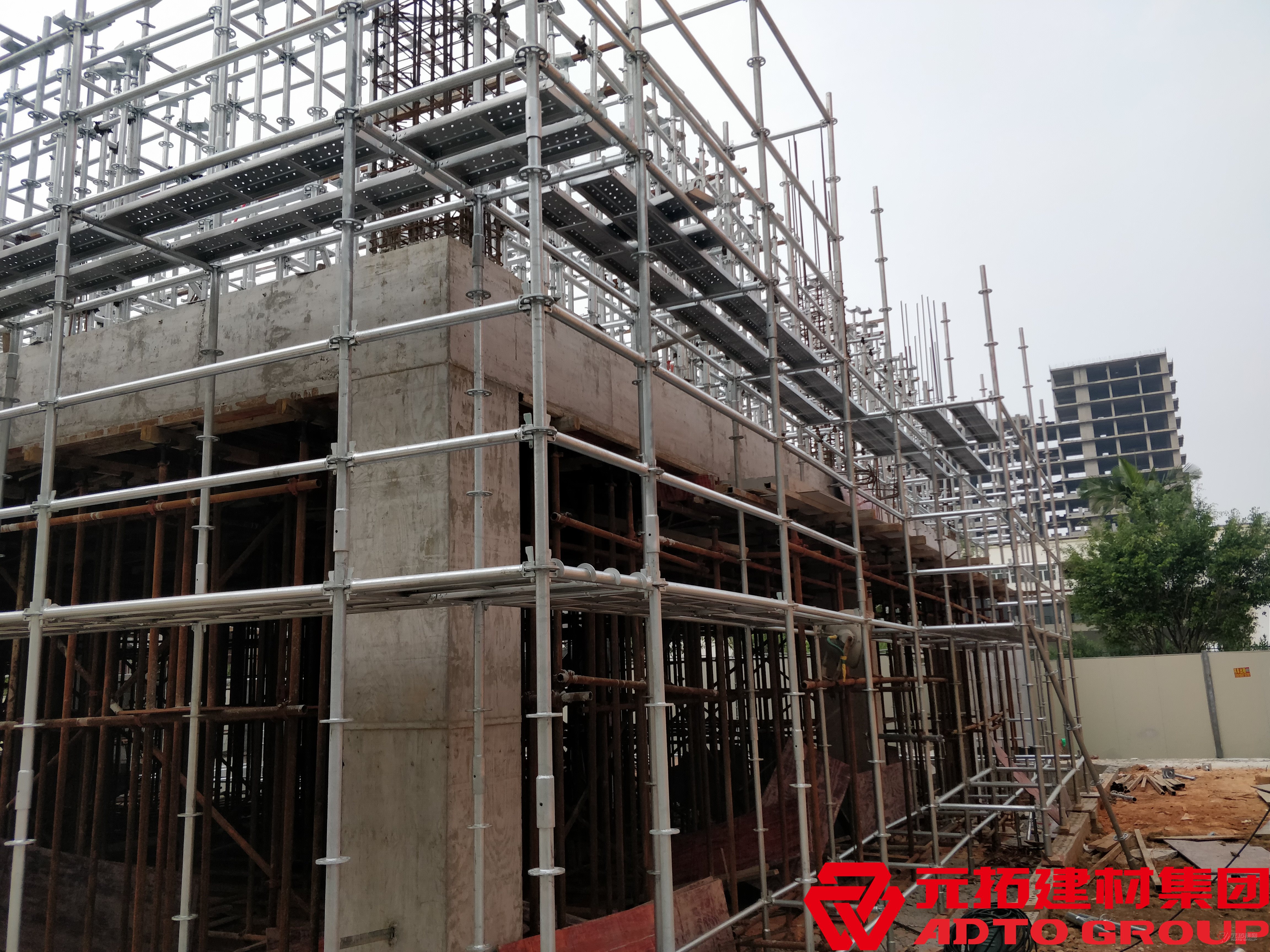 鍍鋅鋼跳板的施工規(guī)范和要求是什么？